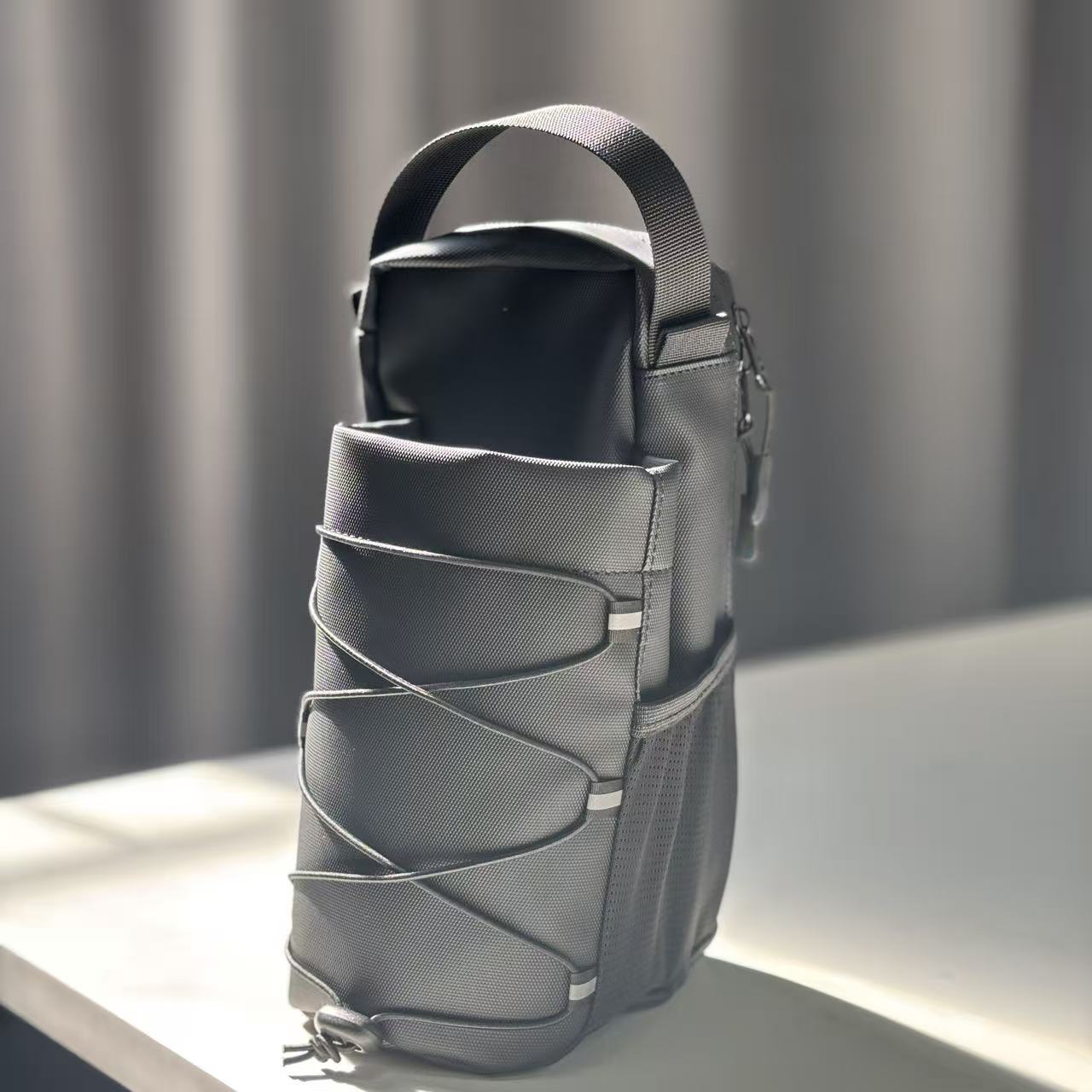 Magnetic Gym Water Bottle Bag with Phone Holder, Keys Pocket & Strap