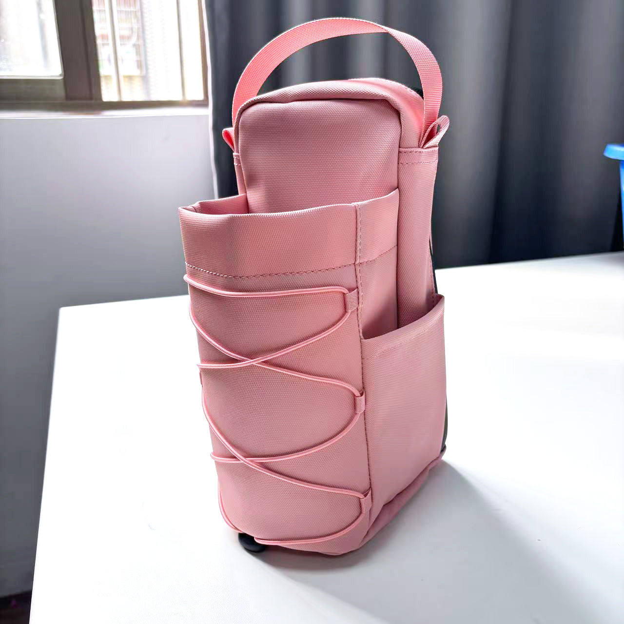 Magnetic Gym Water Bottle Bag with Phone Holder, Keys Pocket & Strap