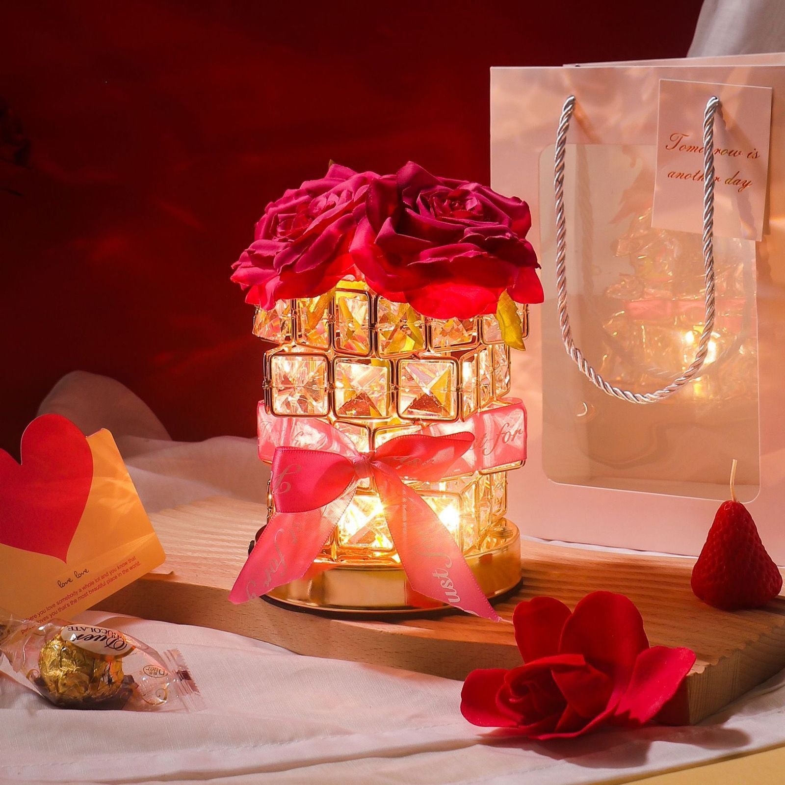 Warm Crystal Night Light Soft Ambient LED Bedside Lamp with Elegant Crystal Glow